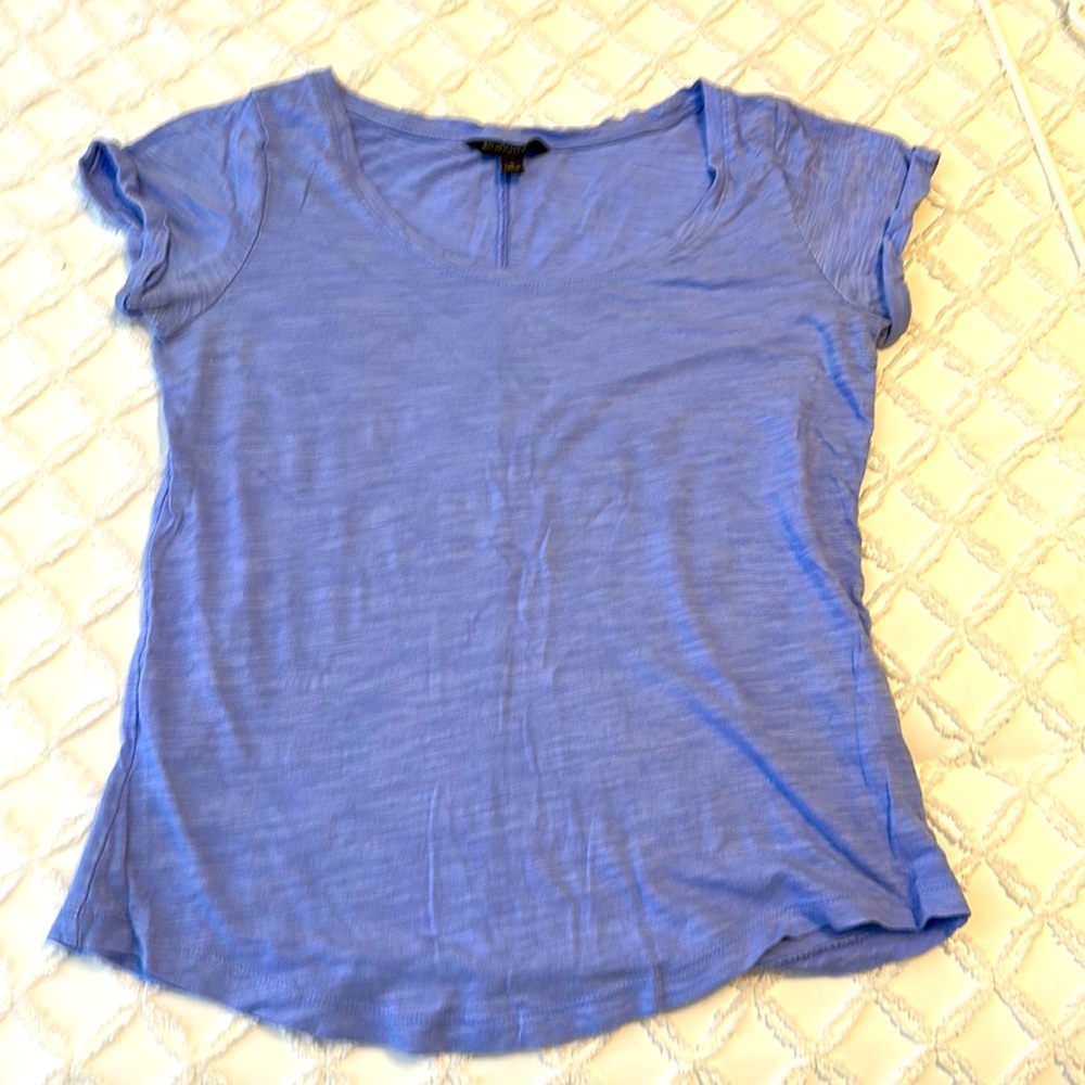 Banana republic, ladies T-shirt, size small